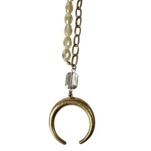 3/$25 🎉 Gold Crescent Moon Long Necklace w/ Dainty Design Cream Iridescent Beads